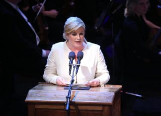 Croazia, ballottaggio nelle presidenziali tra Grabar Kitarovic e Milanovic