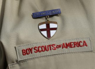 Usa, maxi-risarcimenti per abusi: i Boy Scout dichiarano bancarotta