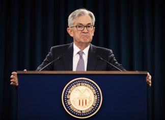Usa, Powell: “L’attuale politica monetaria della Fed è appropriata”