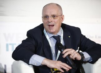 L’Oms: “Guerra fino all’estate, il calo dei contagi tra 2 settimane”