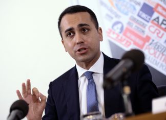 Coronavirus, Di Maio: “Le discriminazioni sono intollerabili, dall’Ue collaborazione”