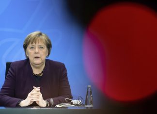 Coronavirus, Merkel: “Misure economiche uniche nella storia della Germania”