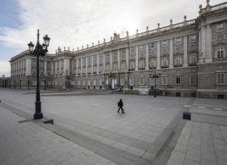 Coronavirus, in Spagna 8.744 contagiati: più mille casi in 24 ore