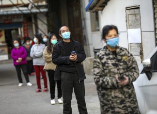 Hubei e Wuhan ritornano alla normalità, rimossi i limiti agli spostamenti. La Spagna soffre
