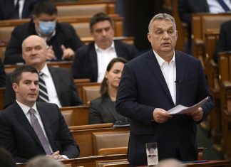 Coronavirus, dal Parlamento l’Ungheria da pieni poteri a Orban