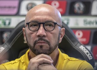 Calcio Cagliari, Giulini: “Salvare la faccia, facciamo ridere da 3 mesi”