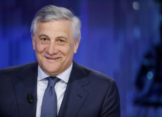 Tajani: “L’Ue non sta gestendo al meglio questa crisi”