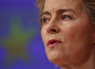 Von der Leyen a europarlamentari M5S: “Ok alla proroga delle scadenze dei fondi europei”