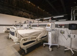 Coronavirus, altri 888 morti in Gb, totale oltre 15mila