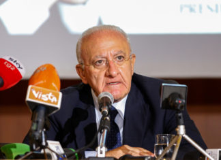 Covid, De Luca: “Le critiche vanno fatte al Governo non alle Regioni”