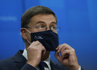 Ue, Dombrovskis: “Valutazione della clausola di salvaguardia nel 2022, non dopo”
