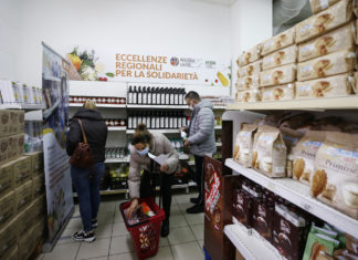 Covid, Costa: “Povertà sanitaria sia al centro del Recovery Plan”