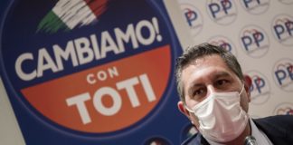 Foto Roberto Monaldo / LaPresse 16-02-2021 Roma Politica Giovanni Toti presenta la nuova componente di Cambiamo! alla Camera dei Deputati Nella foto Giovanni Toti Photo Roberto Monaldo / LaPresse 16-02-2021 Rome (Italy) Giovanni Toti presents the new component of the political party Cambiamo! in the Chamber of Deputies In the pic Giovanni Toti