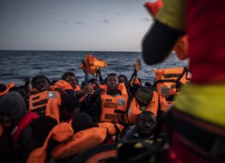 Migranti, arrivi in Europa al minimo da 10 anni ma il numero di morti resta alto