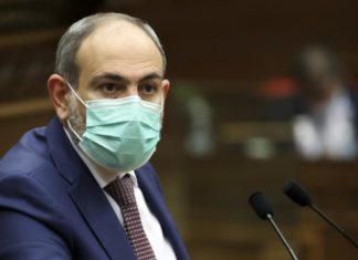 Armenia, il premier: “Mi dimetto ad aprile per consentire elezioni anticipate”