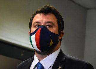 Covid, Salvini: “No a nuove restrizioni, dal 7/4 aperture nelle regioni sotto controllo”
