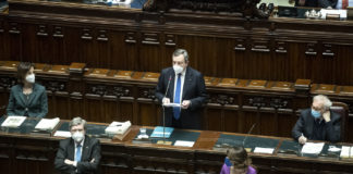 Foto Roberto Monaldo / LaPresse 24-03-2021 Roma Politica Camera dei Deputati - Comunicazioni del Presidente del Consiglio in vista del prossimo Consiglio UE Nella foto Mario Draghi Photo Roberto Monaldo / LaPresse 24-03-2021 Rome (Italy) Chamber of Deputies - Communications of the Prime Minister Mario Draghi on the next European Council In the pic Mario Draghi