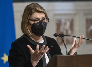 Rca auto, verso l’addio alla formula Bonus Malus. Farina: “Sistema attuale inadeguato”