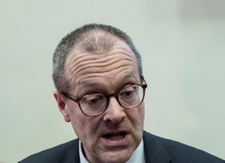 Covid, Oms ‘striglia’ l’Europa: “Vaccinazione lenta in modo inaccettabile”