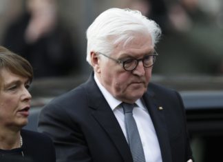 Covid, la Germania ricorda le 80mila vittime: cerimonia con presidente Steinmeier
