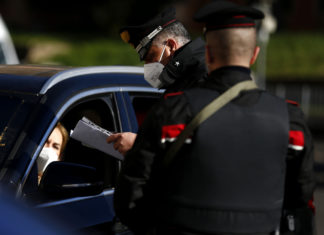 Covid, a Genova 42 sanzioni per mancato rispetto della zona rossa