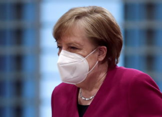 Vaccini, Merkel: “Felice di aver ricevuto 1° dose di AstraZeneca”
