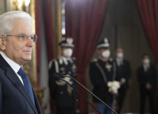 Polizia, Mattarella: “Presidio di legalità, gratitudine e riconoscenza dal Paese”