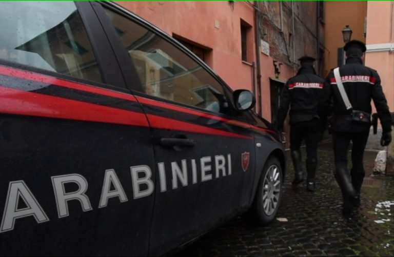 Cremona, aggrediscono operaio per indurlo a non chiedere lo stipendio: 2 denunciati