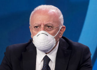 Campania, De Luca: “Concorsone Regione? Paradosso del governo, acceleri sulle assunzioni”
