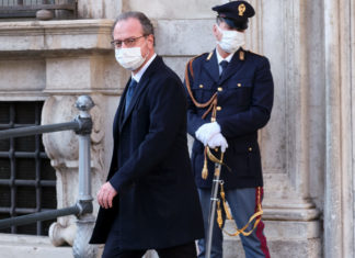 Vaccini, Mulè: “Governo ha lavorato bene, entro fine estate immunità di gregge”