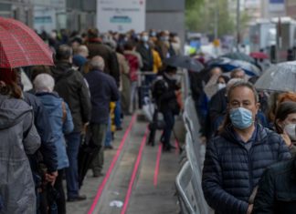 Covid, in Spagna finisce lo stato d’allarme: grande festa a Madrid