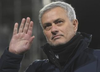 Calcio, Mourinho: “Roma grande club, costruire un percorso vincente”