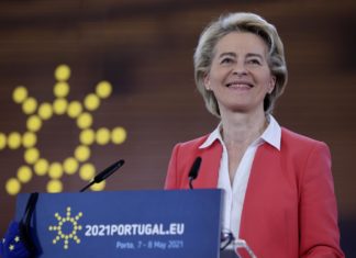 Von der Leyen: “Pandemia ha rubato ai giovani un anno, costruire qualcosa con loro”