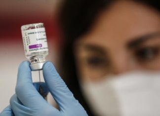Vaccini, in Campania somministrazione 2.337.824 di dosi: fragili a quota 82%