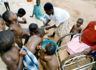 Mozambico, Save the Children: 364mila bambini sfollati per un conflitto a Cabo Delgado