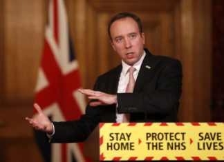 Regno unito, pressing per le dimissioni di Hancock: le chiede anche un deputato dei Tory