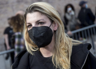 Musica, Michele Merlo grave in ospedale. Emma: “Non mollare”