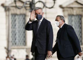 Afghanistan: si chiude la missione italiana. Guerini: “Ma nostra attenzione non cambia”