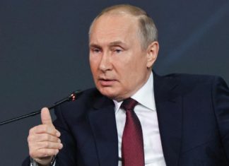 Putin: “Accuse sugli attacchi informatici degli Usa sono prive di fondamento”