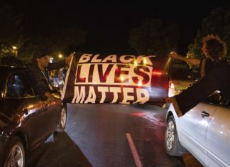 Usa, a Minneapolis 4° notte di proteste per l’uccisione di un afroamericano