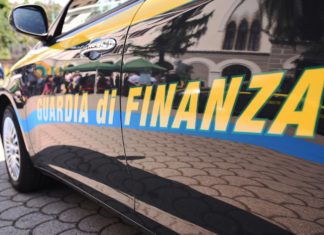 Venezia, maxi sequestro di 22 chili di cocaina nascosta in doppi fondi dell’auto