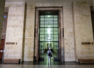 Giustizia: l’Italia guadagna 10 posti nella classifica di Transparency International