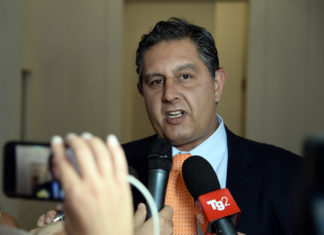 Vaccini, Toti: “Stasera nuova open night in tutta la Liguria”