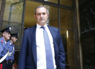 Covid, de Magistris: “Campania in zona gialla? Non ci sono condizioni per le restrizioni”