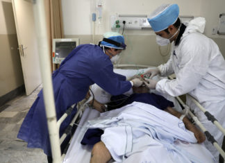 Covid, in Iran 250 morti e oltre 27mila casi in 24 ore