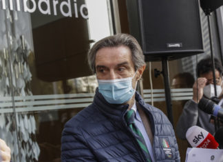 Covid, Fontana: “In ospedale i non vaccinati, dobbiamo convincere tutti”