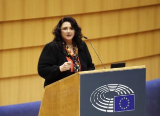 Ue, contro Ungheria e Polonia procedura d’infrazione per discriminazione Lgbtiq