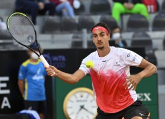 Tennis, Wimbledon: Sonego approda agli ottavi