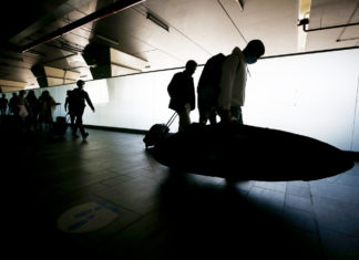 Covid, Ue: “In contatto con gli Usa per riaprire ai viaggi”