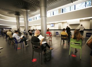 Vaccini, sfiorata la soglia di 65milioni di somministrazioni in Italia